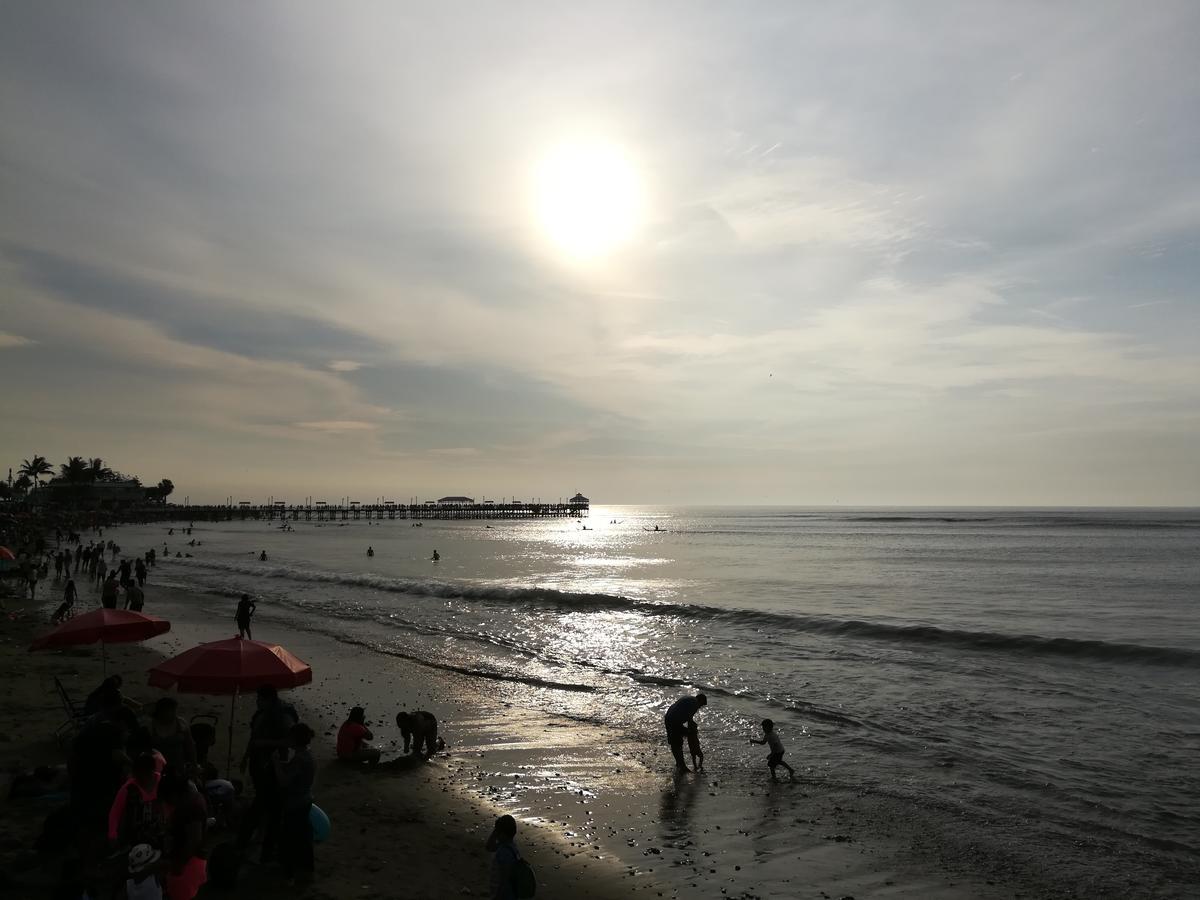 Hostal Naylamp Huanchaco Εξωτερικό φωτογραφία